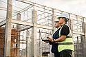 Incumplimiento de obligaciones contractuales y legales en el proceso constructivo